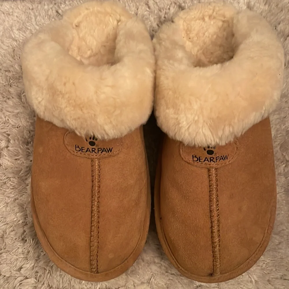 Bearpaw platform mules - Picture 2 of 7